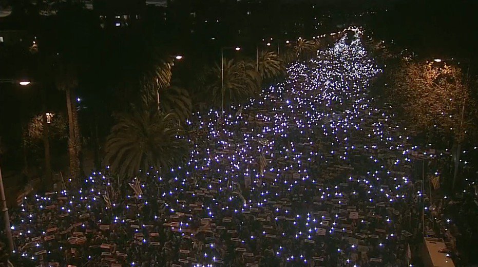 100.000 arriba, 100.000 abajo – Manifestaciones en Barcelona