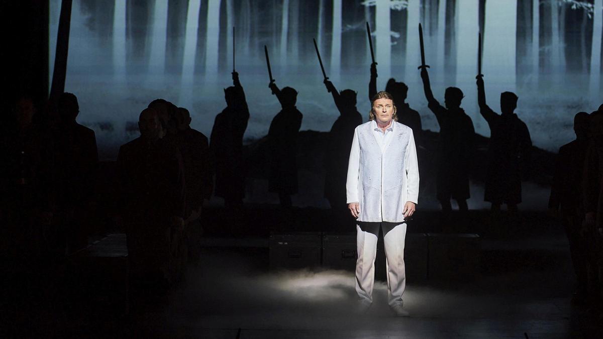 Lohengrin, la coherencia, o la falta de